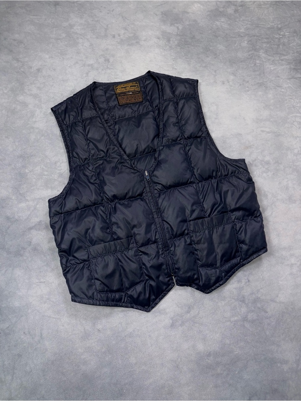EDDIE BAUER Vintage 70s Casual  Goose Down Navy Blue Outdoor Puffer Vest
